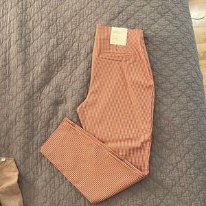 Woman’s Patterned Trouser